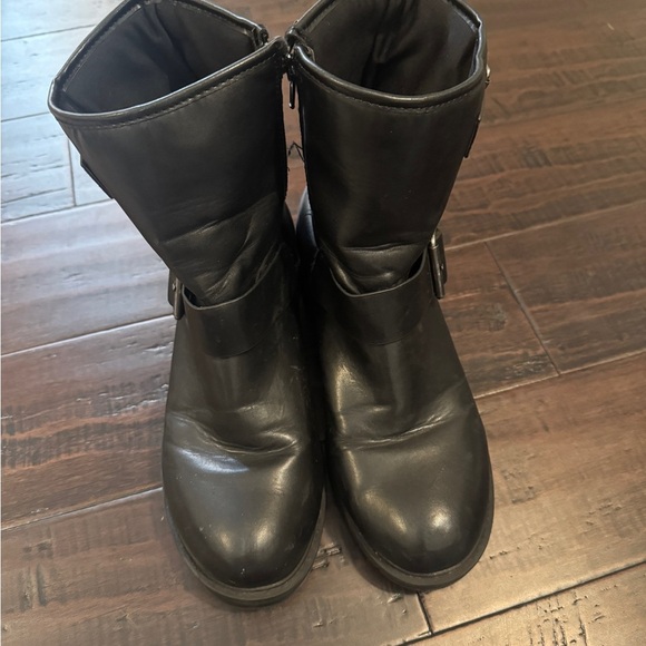 Black moto lugsole chunky MIA combat faux leather boots ankle buckle booties - Picture 10 of 10